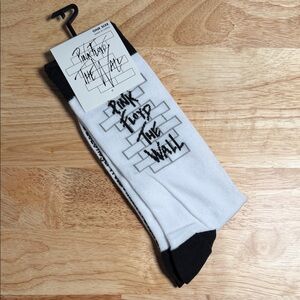 Pink Floyd The Wall Black and White Casual Socks